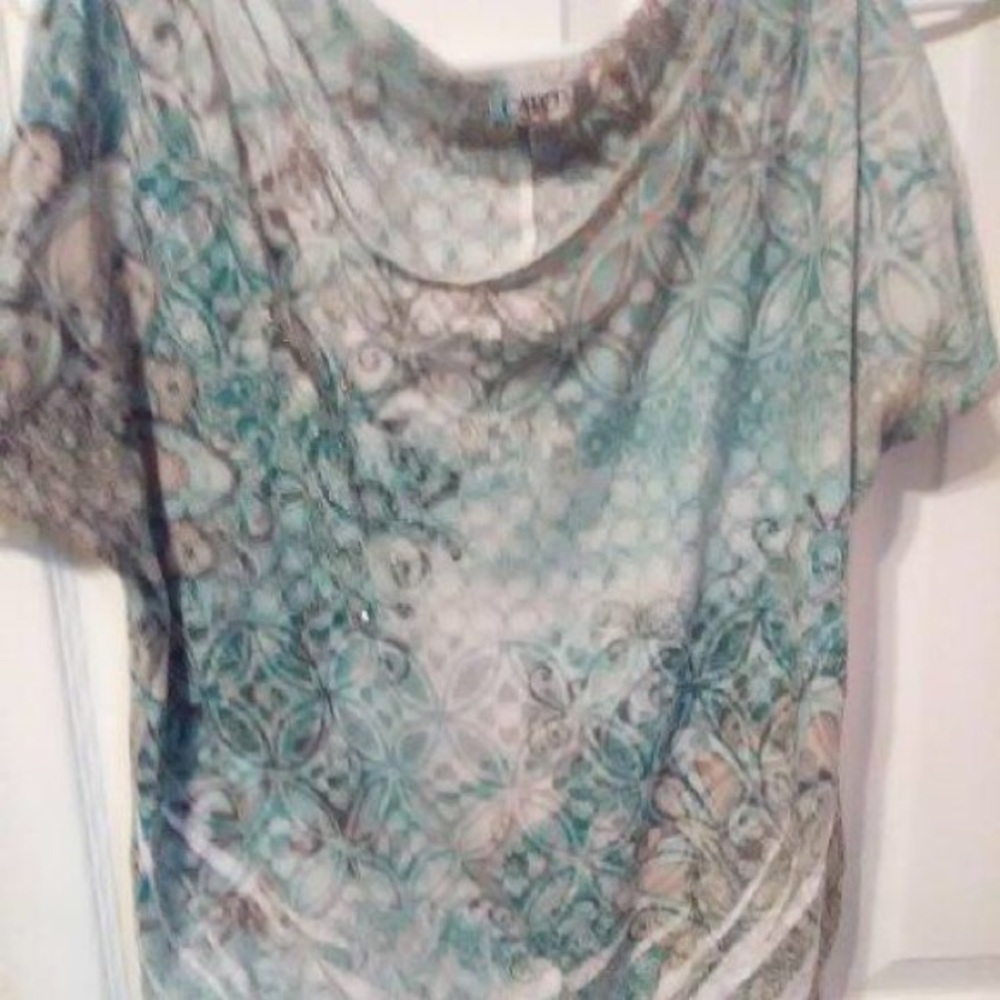 Woman’s shoulder less shirt